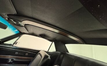 Ford-Mustang-1968-Rangoon-Red-Black-44