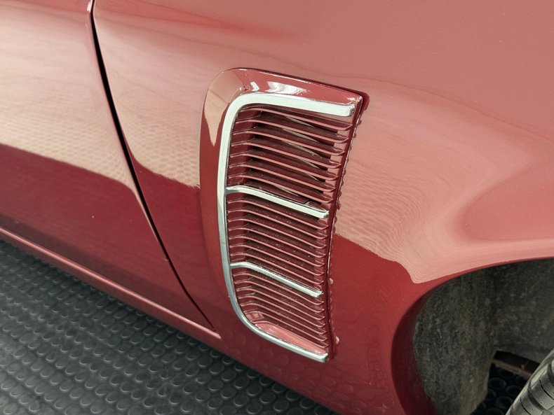 Ford-Mustang-1969-Maroon-Black-1