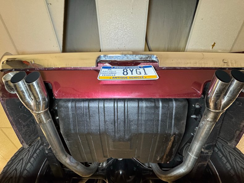 Ford-Mustang-1969-Maroon-Black-12