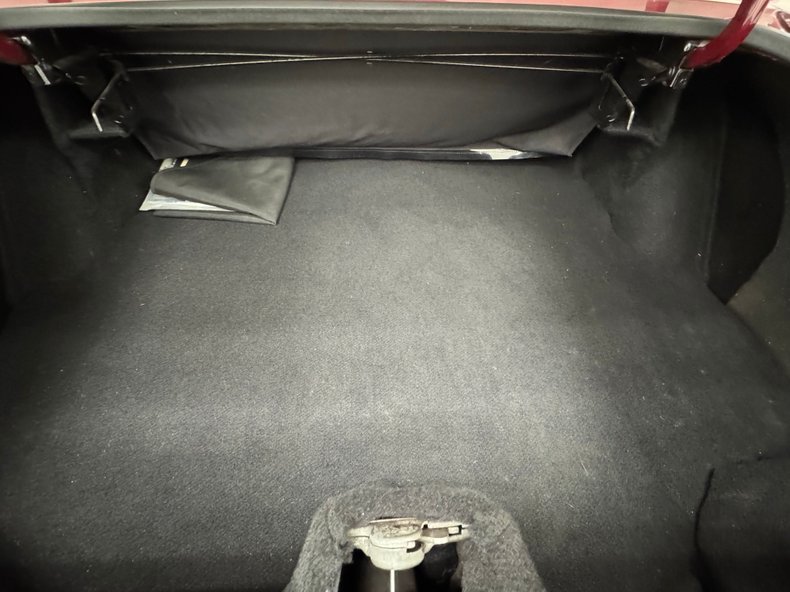 Ford-Mustang-1969-Maroon-Black-15