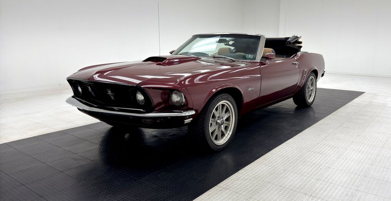 Ford-Mustang-1969-Maroon-Black-19