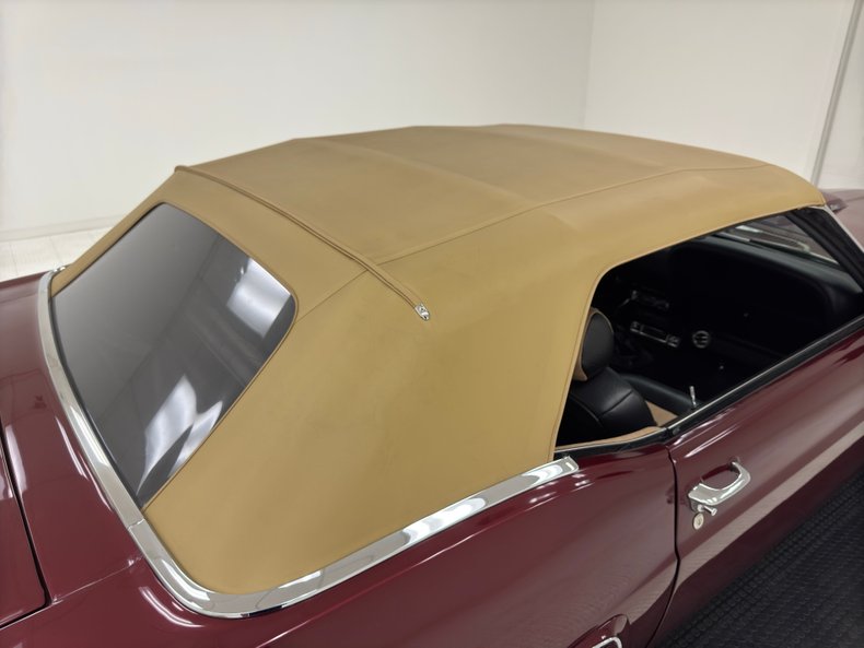 Ford-Mustang-1969-Maroon-Black-3