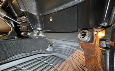 Ford-Mustang-1969-Maroon-Black-35