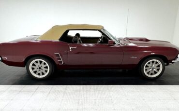 Ford-Mustang-1969-Maroon-Black-40