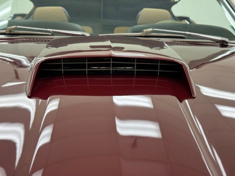 Ford-Mustang-1969-Maroon-Black-44