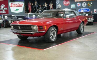 Ford-Mustang-1970-Red-Black-21