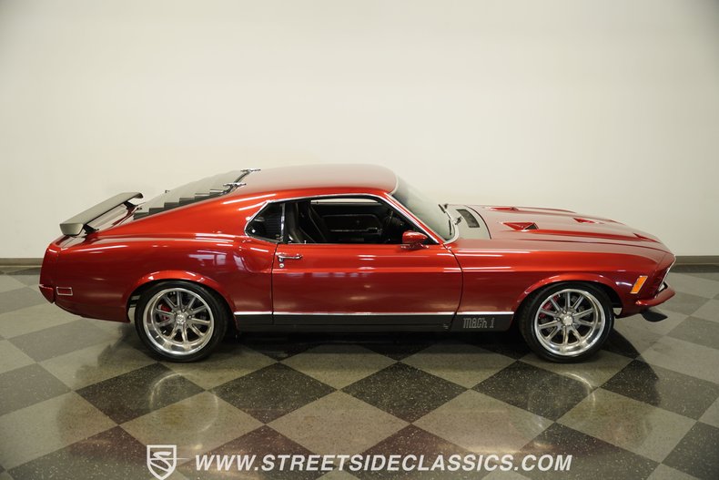 Ford-Mustang-1970-Red-Black-22