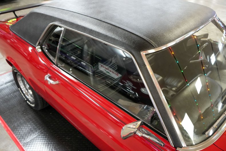 Ford-Mustang-1970-Red-Black-32