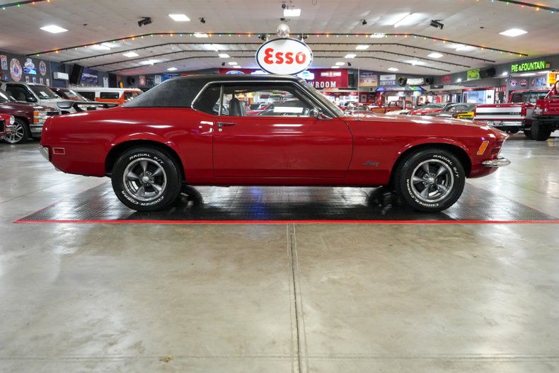 Ford-Mustang-1970-Red-Black-44