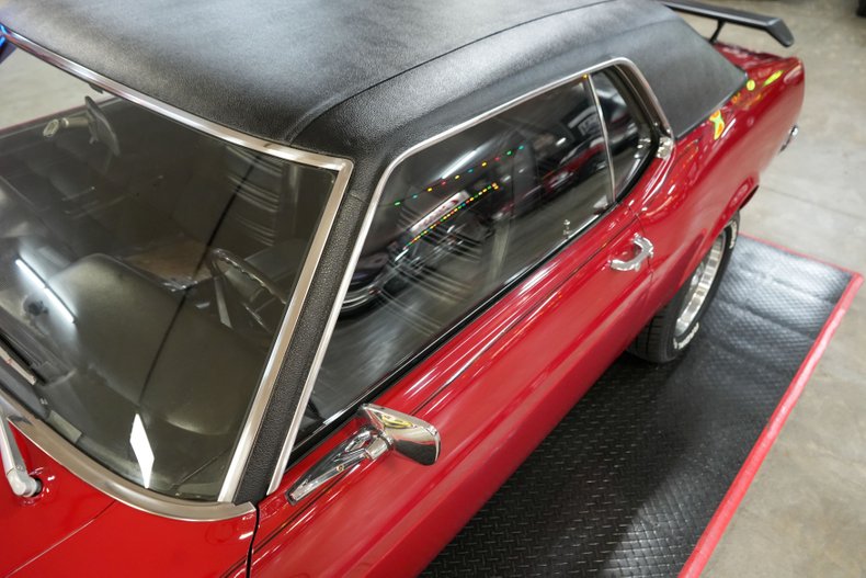 Ford-Mustang-1970-Red-Black-47