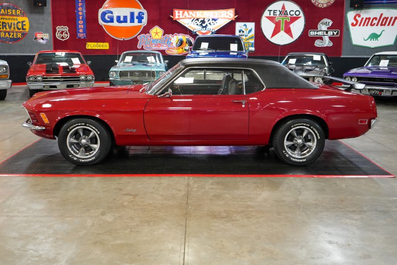 Ford-Mustang-1970-Red-Black-8