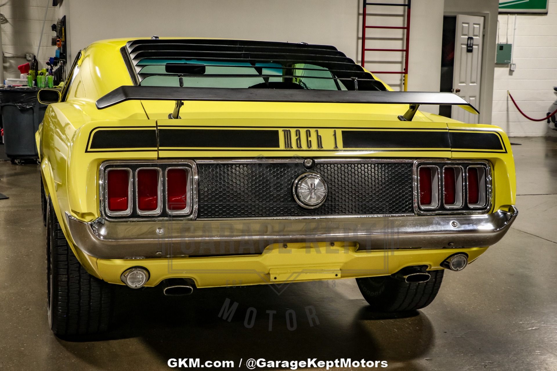 Ford-Mustang-1970-Yellow-Black-13