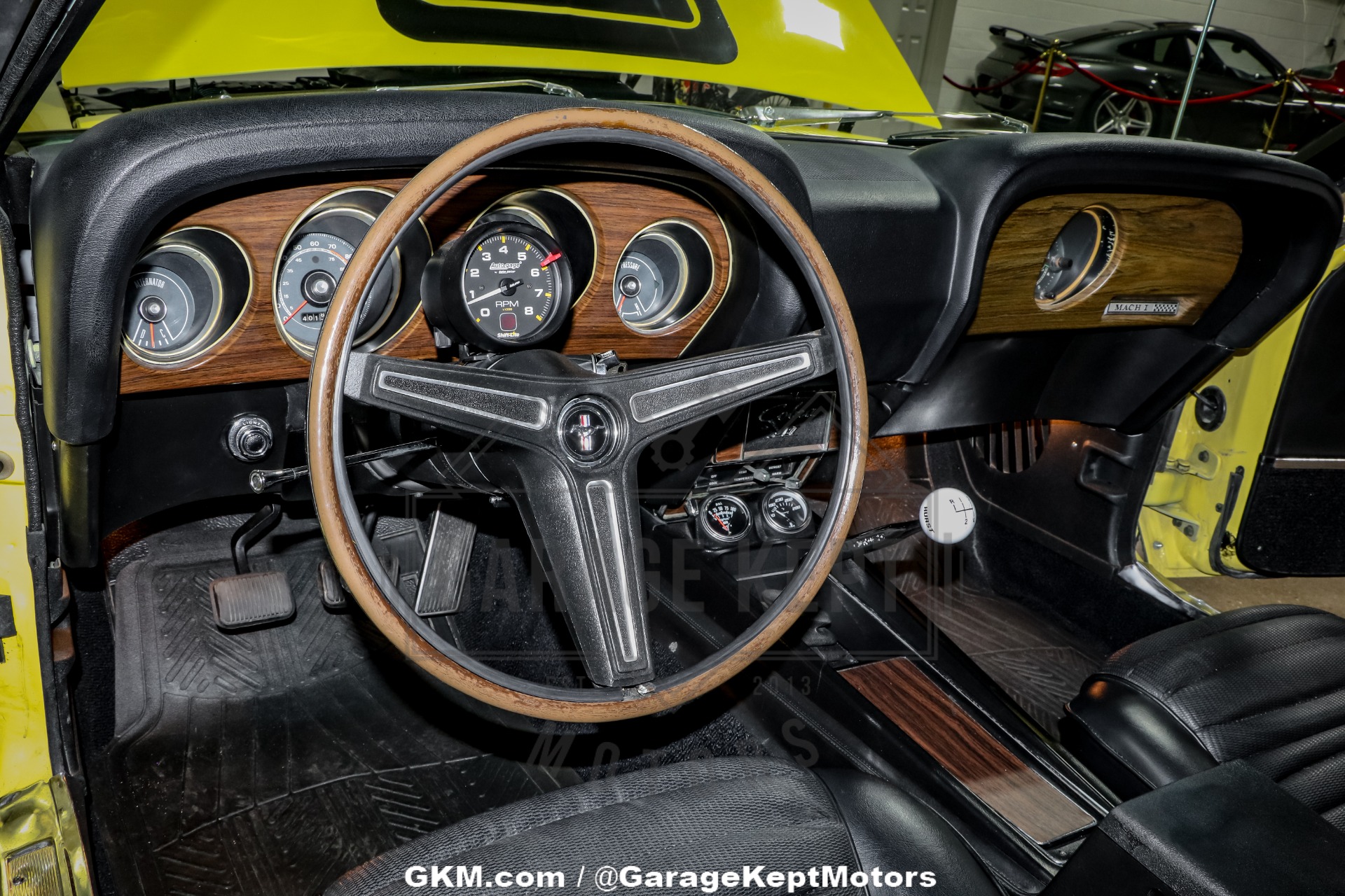 Ford-Mustang-1970-Yellow-Black-16