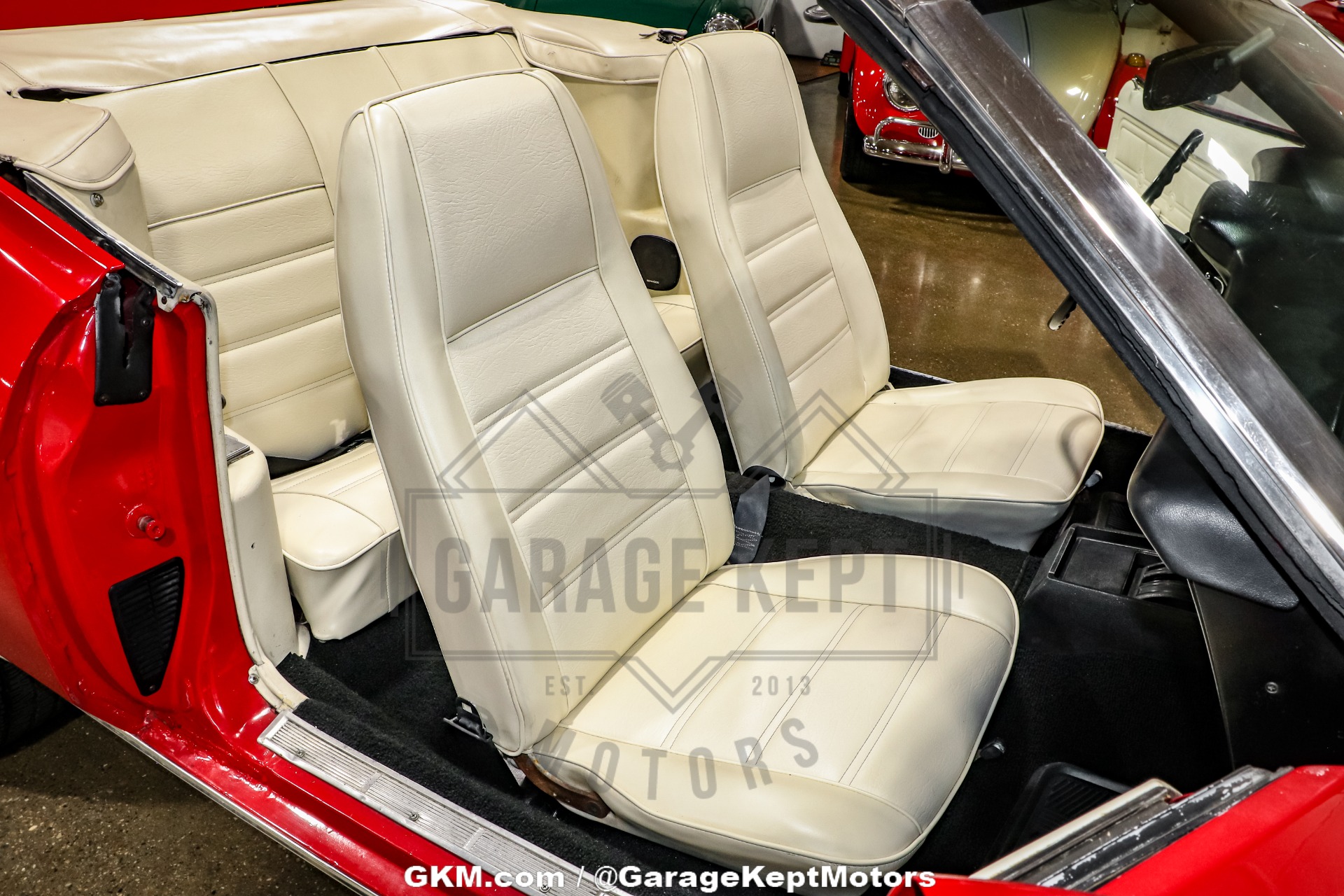 Ford-Mustang-1971-Red-White-14