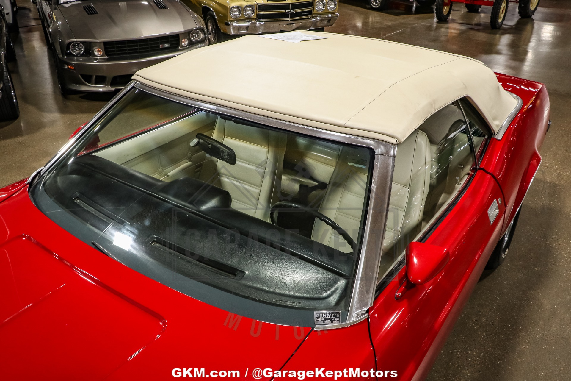 Ford-Mustang-1971-Red-White-21