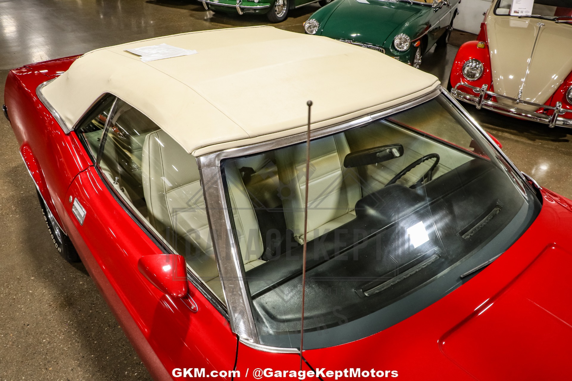 Ford-Mustang-1971-Red-White-28