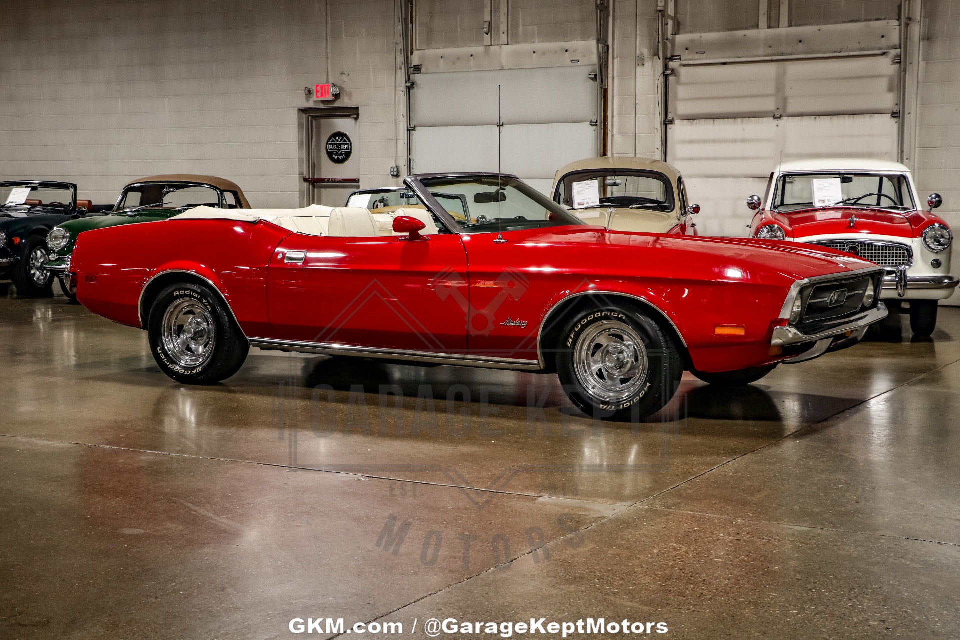 Ford-Mustang-1971-Red-White-37