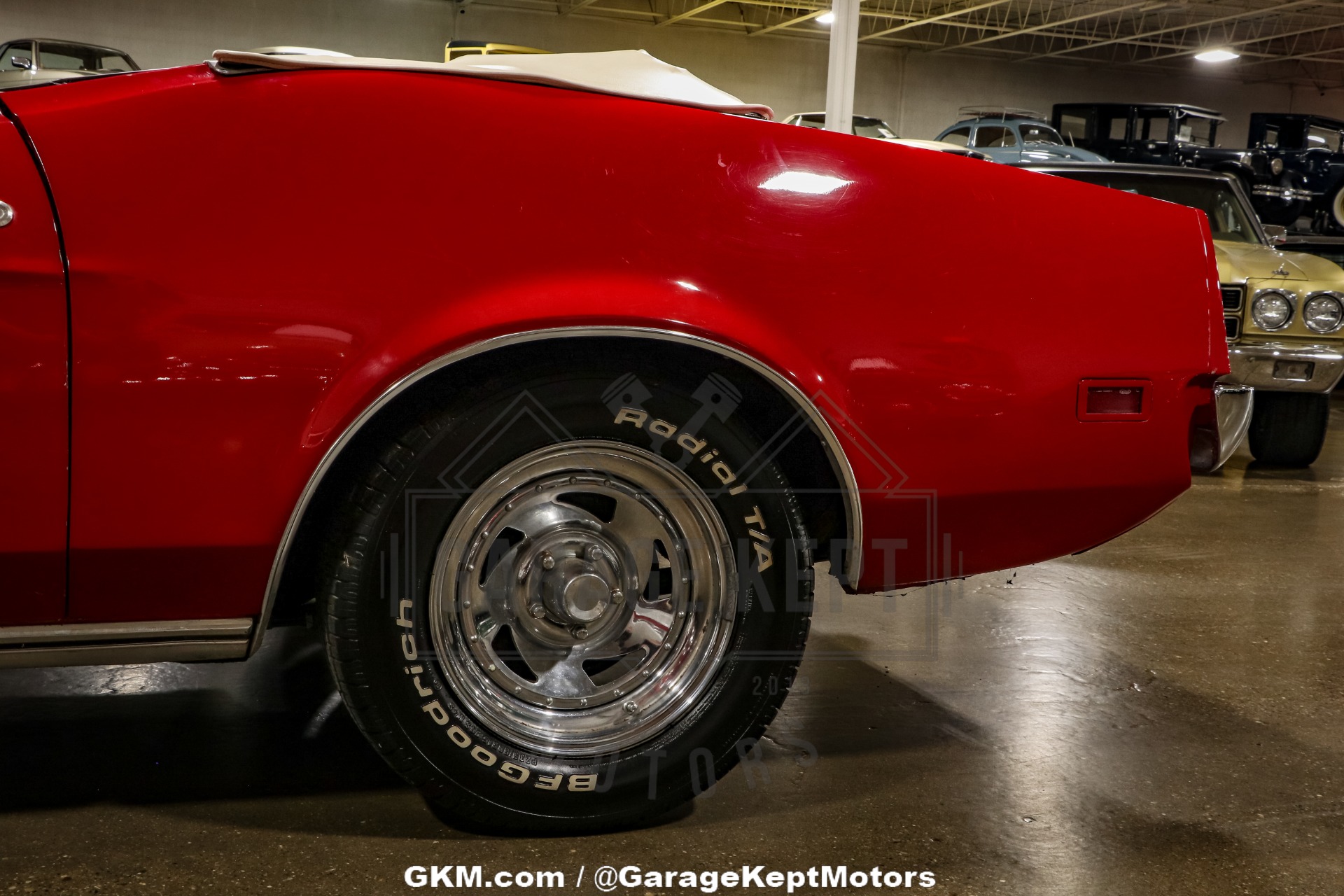 Ford-Mustang-1971-Red-White-39