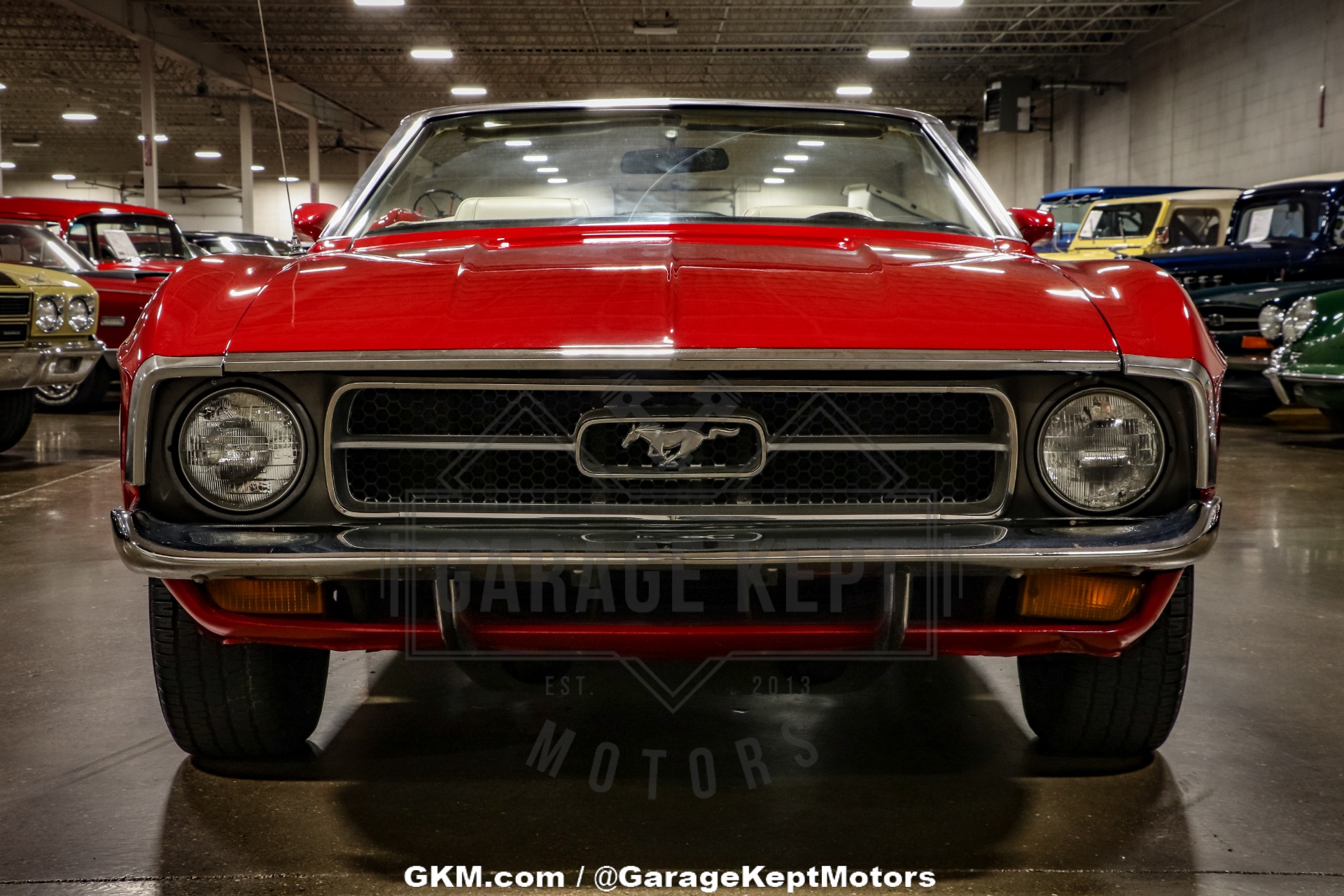 Ford-Mustang-1971-Red-White-43