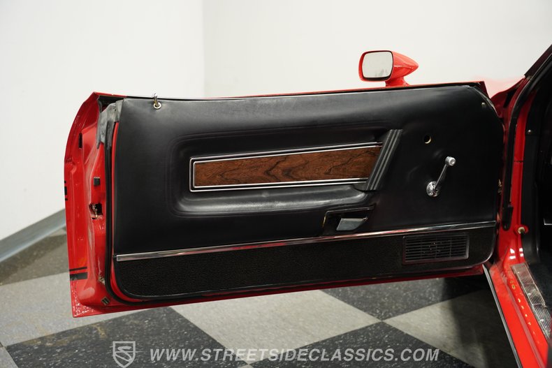 Ford-Mustang-1973-Bright-Red-Black-36