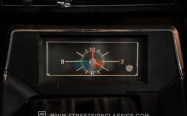 Ford-Mustang-1973-Bright-Red-Black-44