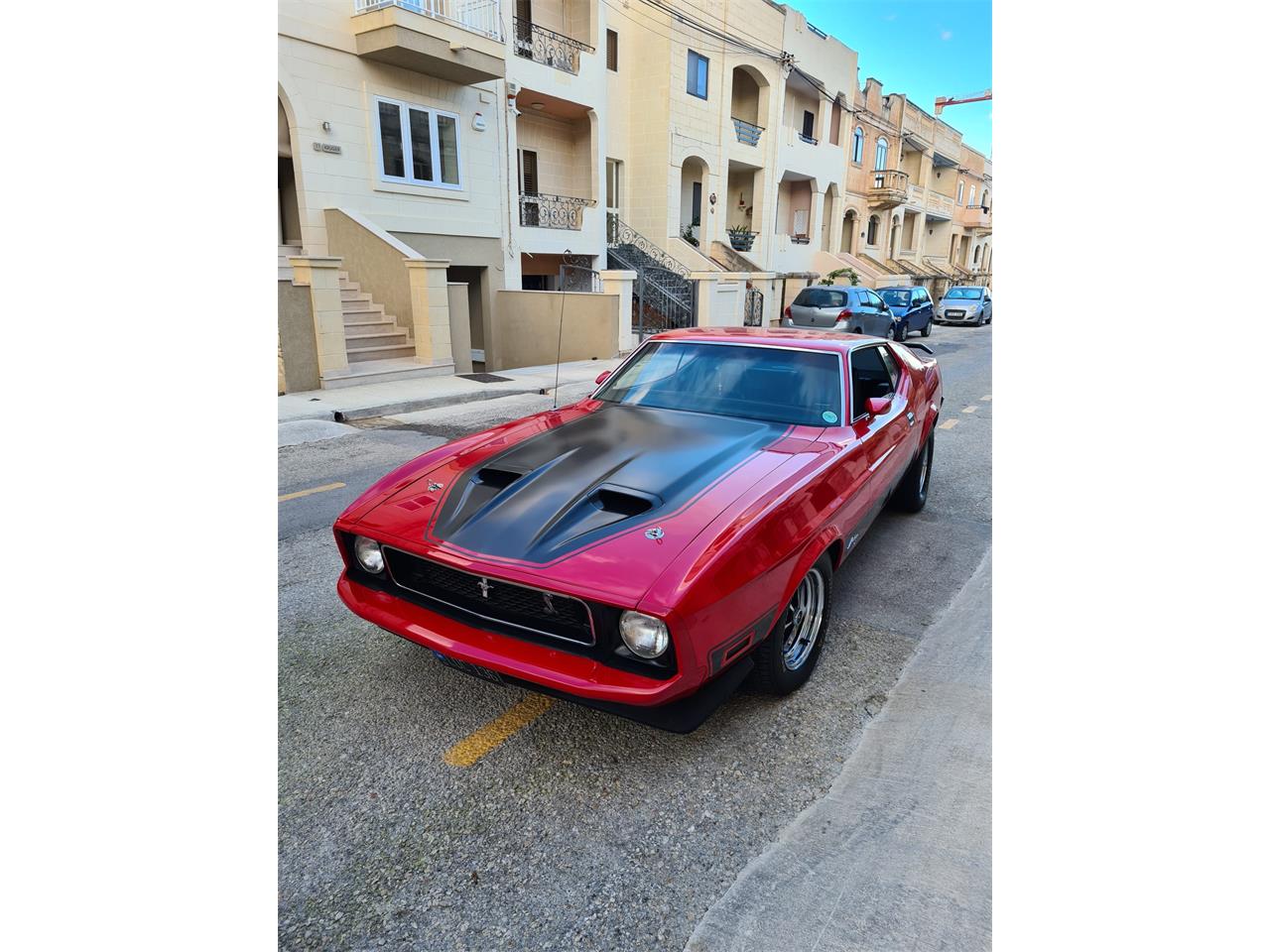Ford-Mustang-1973-Red-black-9