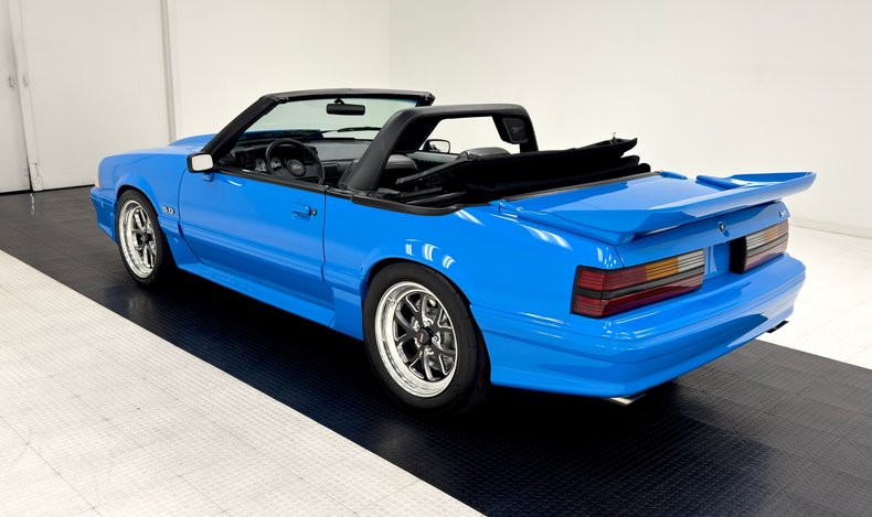 Ford-Mustang-1988-Grabber-Blue-Black-16