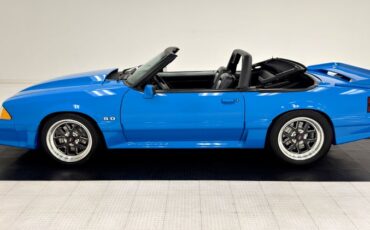 Ford-Mustang-1988-Grabber-Blue-Black-2