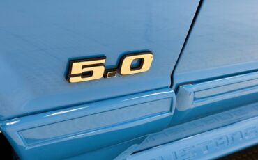 Ford-Mustang-1988-Grabber-Blue-Black-25