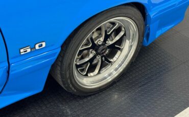 Ford-Mustang-1988-Grabber-Blue-Black-30