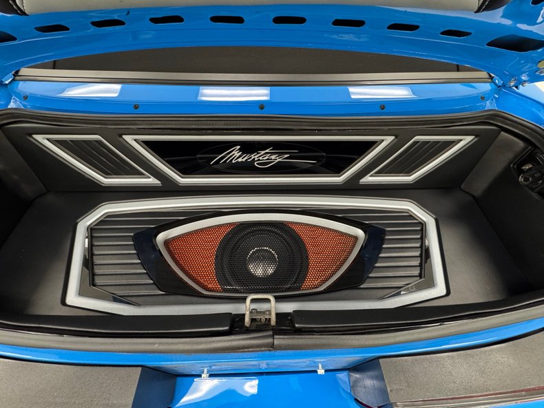 Ford-Mustang-1988-Grabber-Blue-Black-36