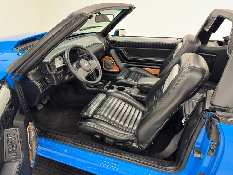 Ford-Mustang-1988-Grabber-Blue-Black-42