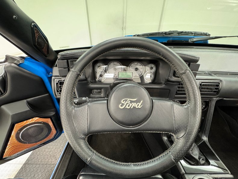 Ford-Mustang-1988-Grabber-Blue-Black-46