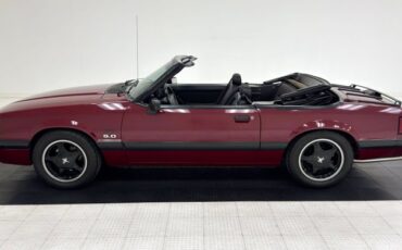Ford-Mustang-1990-Cabernet-Red-Black-13