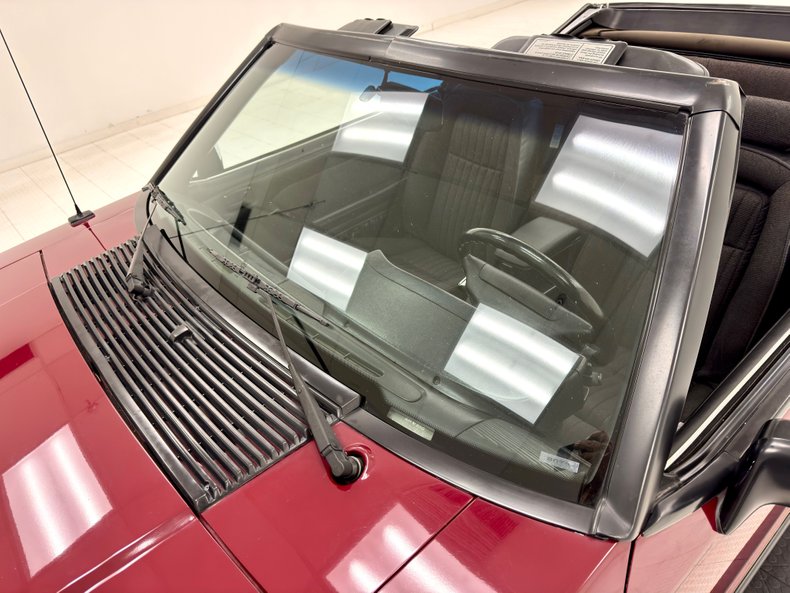 Ford-Mustang-1990-Cabernet-Red-Black-20