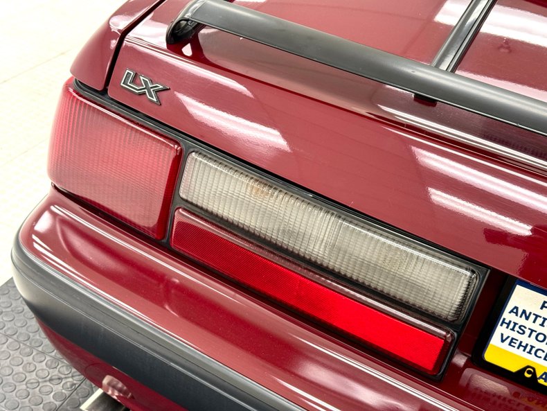 Ford-Mustang-1990-Cabernet-Red-Black-3