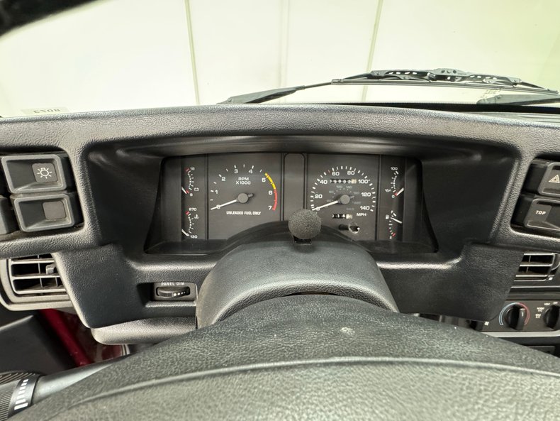 Ford-Mustang-1990-Cabernet-Red-Black-46