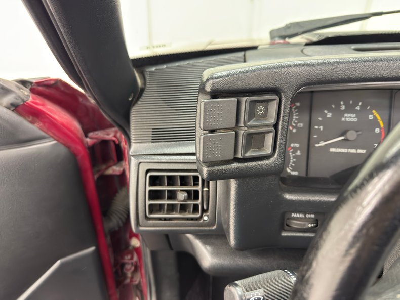 Ford-Mustang-1990-Cabernet-Red-Black-6