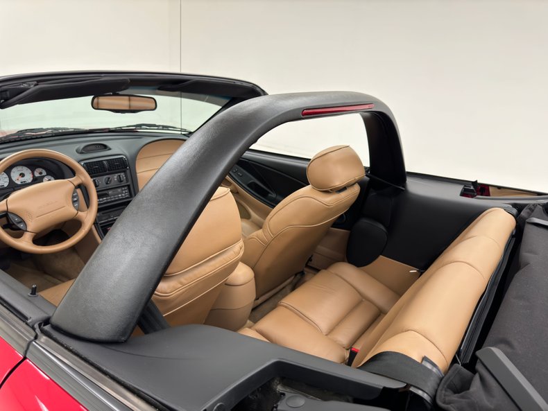 Ford-Mustang-1994-Rio-Red-Saddle-18