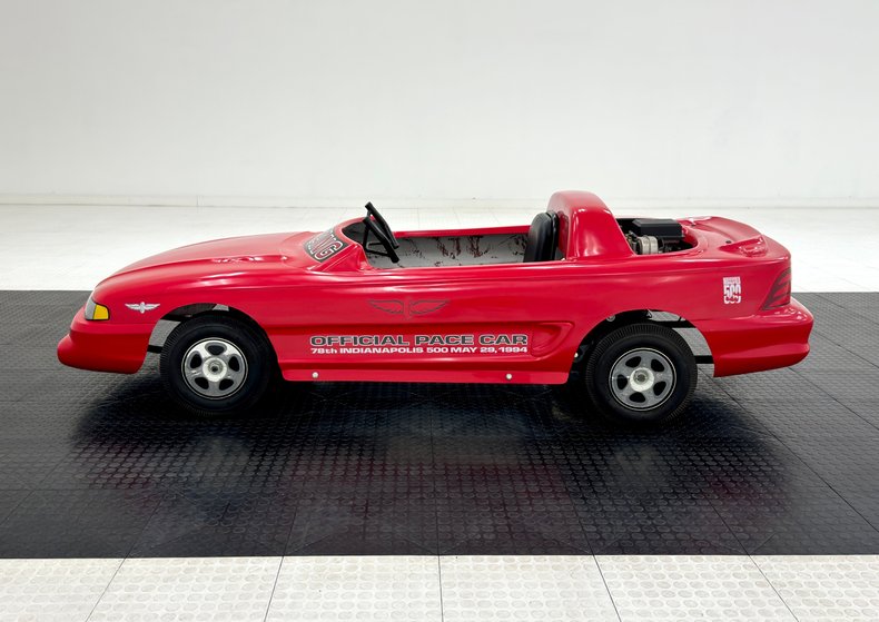 Ford-Mustang-1994-Rio-Red-Saddle-21