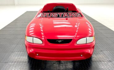 Ford-Mustang-1994-Rio-Red-Saddle-25