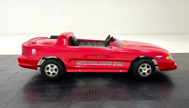 Ford-Mustang-1994-Rio-Red-Saddle-48