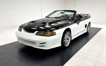 Ford-Mustang-1995-Black-Saddle-1
