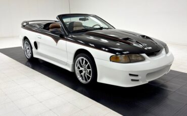 Ford-Mustang-1995-Black-Saddle-17