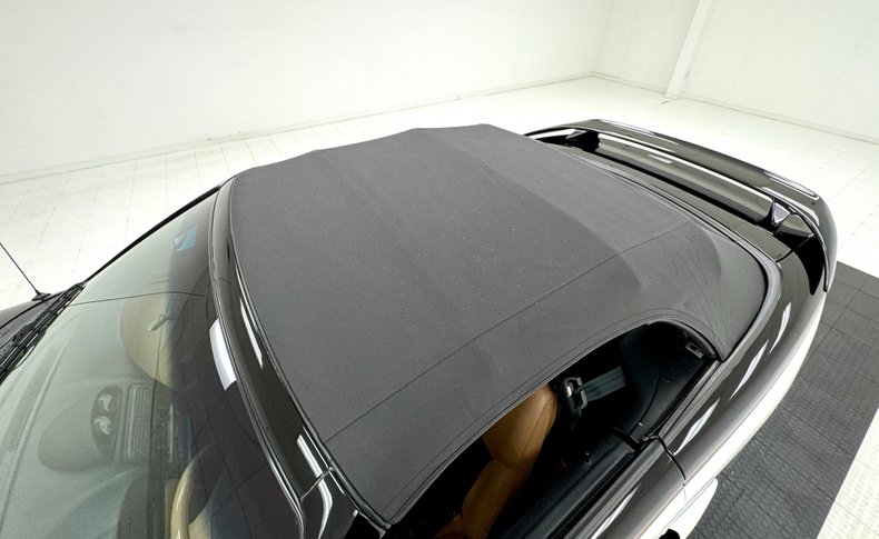 Ford-Mustang-1995-Black-Saddle-25