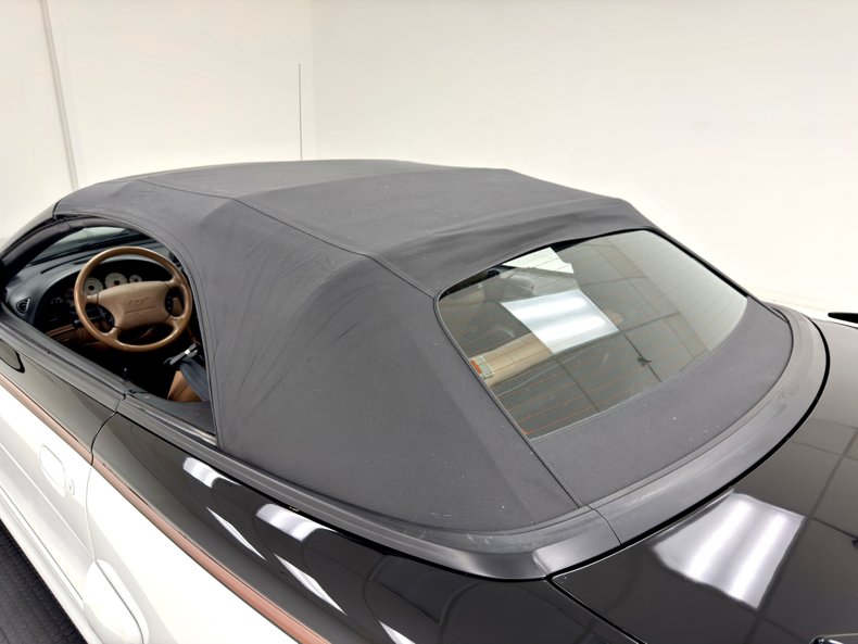 Ford-Mustang-1995-Black-Saddle-27