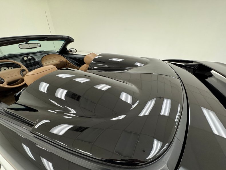 Ford-Mustang-1995-Black-Saddle-28