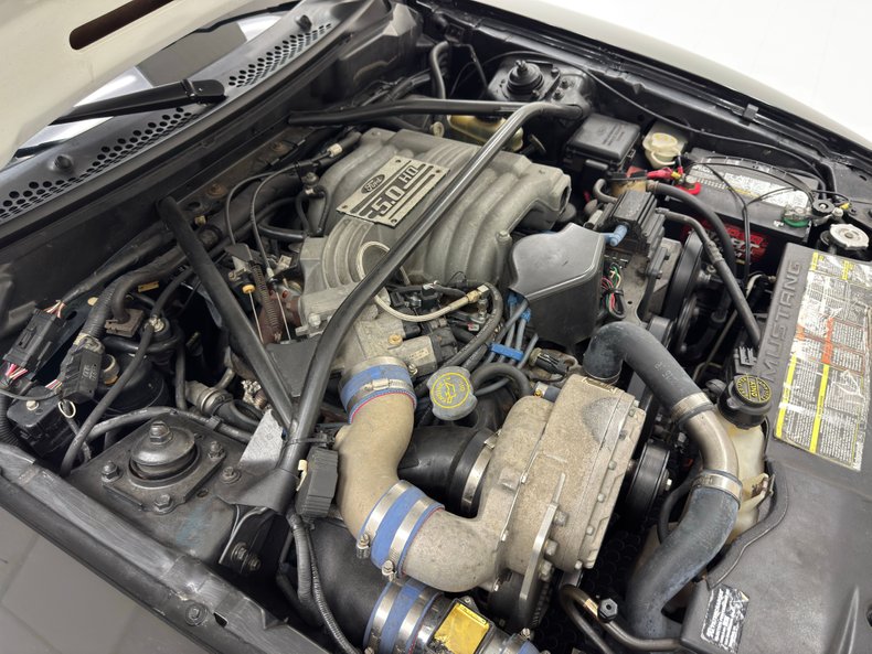 Ford-Mustang-1995-Black-Saddle-35