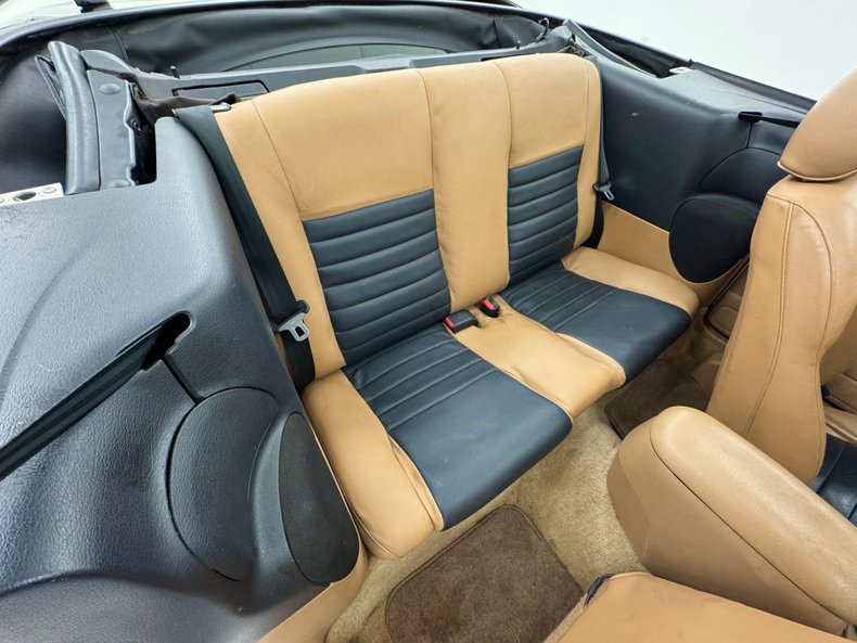 Ford-Mustang-1995-Black-Saddle-41