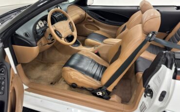 Ford-Mustang-1995-Black-Saddle-9